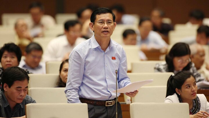 Đại biểu Quốc hội: 'Phòng ban toàn lãnh đạo, không có nhân viên mà không thấy ai bị phê bình'