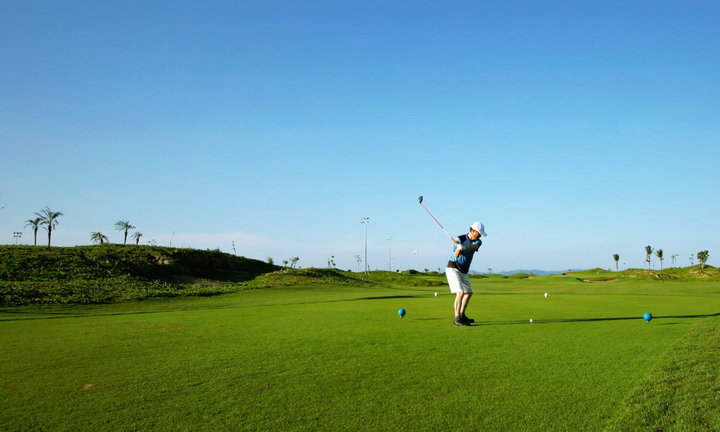 Hàng loạt xe sang nghênh chờ golf thủ tại FAM Golf Tournament 2017