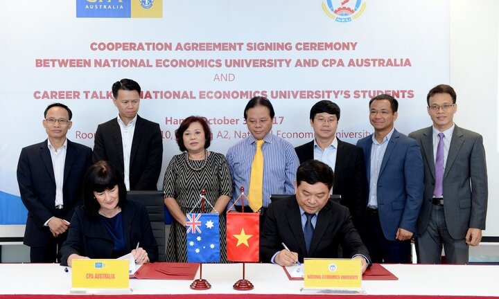 Đại học Việt Nam đầu tiên có chương trình cử nhân kế toán được CPA Australia chứng nhận