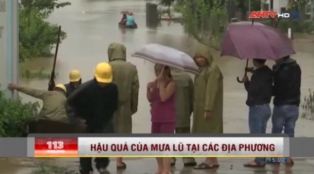 Mưa lớn, 5 người chết và mất tích tại miền Trung