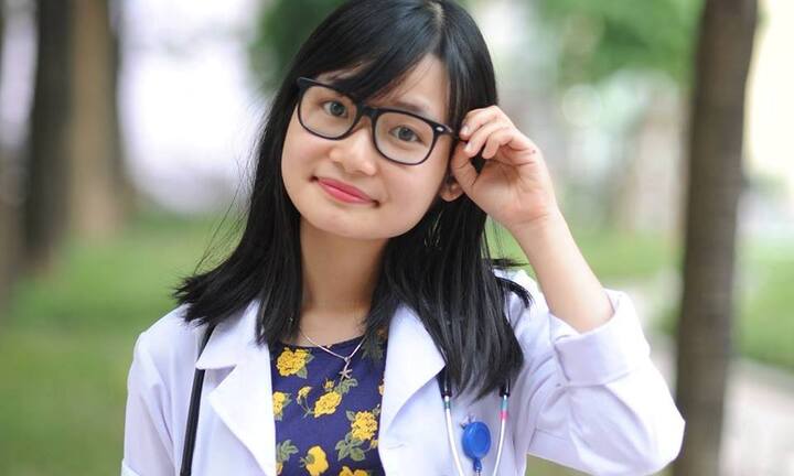 Nữ thủ khoa xinh đẹp Đại học Y HN: Học giỏi nhờ 'thử yêu' và 'ám thị'