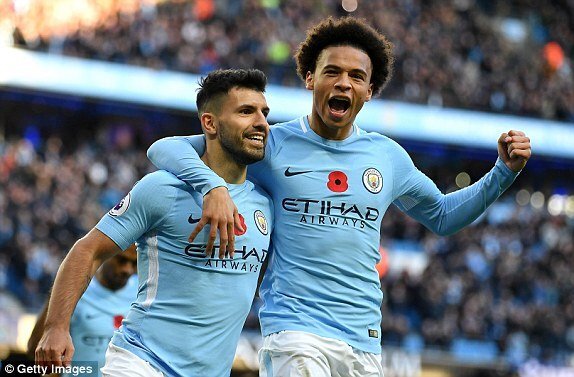 Man City đè bẹp Arsenal, cân bằng kỉ lục chiến thắng sau 70 năm