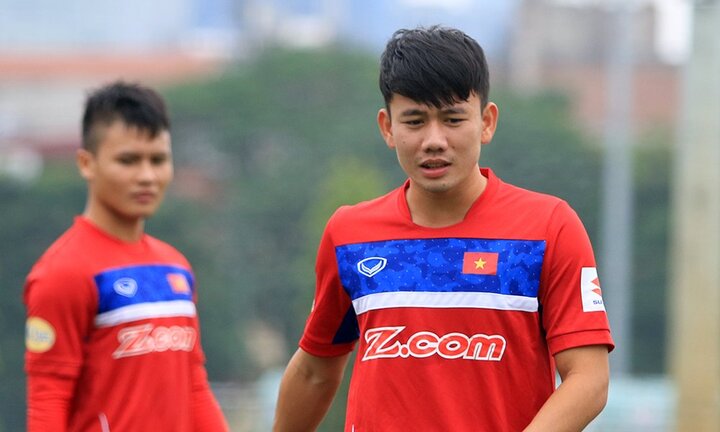 Buổi tập đầu tiên của 'tài tử Hàn Quốc' nhà bầu Đức ở tuyển Việt Nam