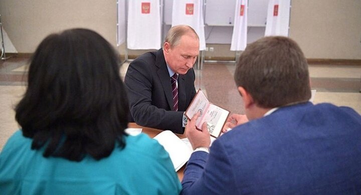 Tổng thống Nga Putin có cần hộ chiếu khi đi công cán nước ngoài?