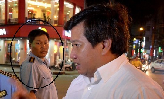 Bị phản ánh 'bảo kê' vỉa hè, cán bộ đô thị quận 1 nói gì?