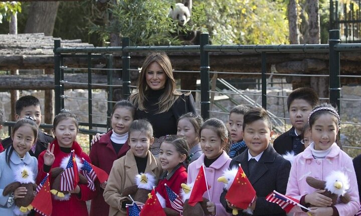 Ảnh: Phu nhân Tổng thống Mỹ làm gì ở Trung Quốc khi không cùng chồng đến Việt Nam?