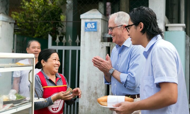 Bà chủ bán bánh mỳ cho Thủ tướng Úc: 'Nếu ông quay lại, tôi sẽ bán chiếc bánh mỳ thật đặc biệt'