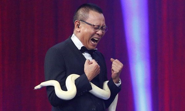 Hai anh em 7 tuổi khiến MC Lại Văn Sâm sợ hãi, hét toáng trên sân khấu