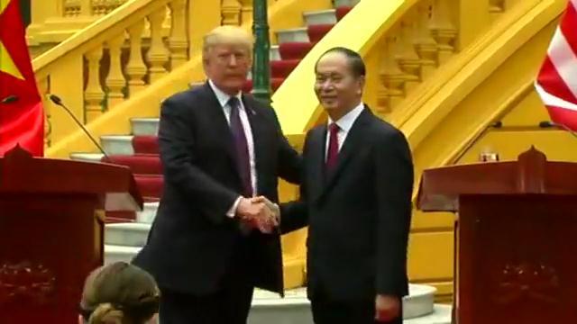Video: Toàn cảnh Chủ tịch nước Trần Đại Quang và Tổng thống Trump họp báo chung
