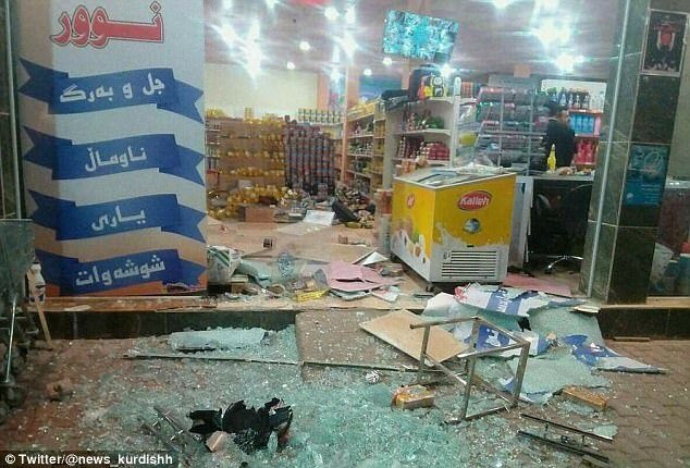 Video: Động đất rung chuyển Iran, đồ đạc bị hất tung lên không