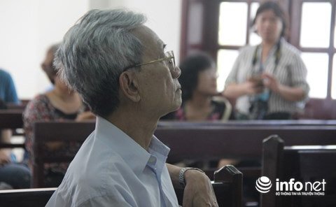 Xử vụ dâm ô hàng loạt bé gái: Cụ ông 77 tuổi vẫn khẳng định bị vu khống