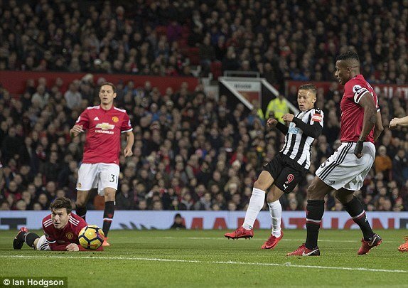 Trực tiếp MU vs Newcastle, Link xem bóng đá Ngoại hạng Anh 2017 vòng 12