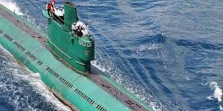 Triều Tiên sắp hoàn thành tàu ngầm tên lửa mới?