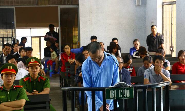 Bảo vệ trường mẫu giáo hiếp dâm bé gái 4 tuổi lĩnh án chung thân