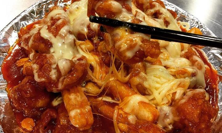 Lượn một vòng Cầu Giấy, khám phá những món ăn vặt được coi là đặc sản mùa đông