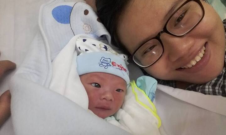 Mẹ 9X vừa đi đẻ, vừa ngủ gật khoe viện phí chỉ hết... 9 nghìn đồng tại Bệnh viện 103