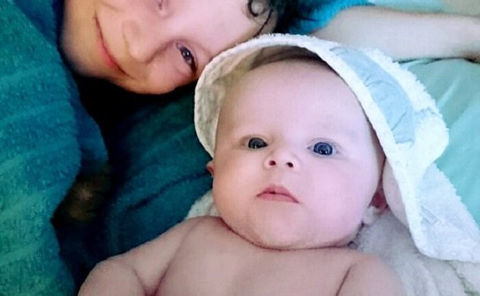 Viêm màng não nguy hiểm tới nỗi trẻ phải cắt bỏ tay chân nếu mắc phải