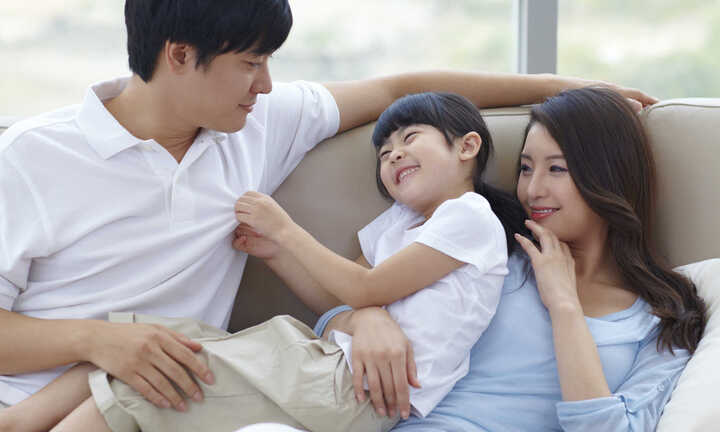 Thu nhập gia đình 25 triệu/tháng, mẹ trẻ vẫn ngại sinh con vì sợ tốn kém