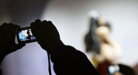 Kẻ biến thái trói bé gái 14 tuổi, chụp ảnh khỏa thân rồi tống tiền