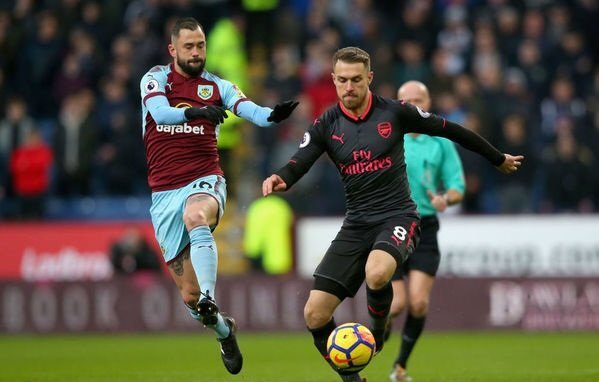 Trực tiếp Burnley vs Arsenal, Link xem Ngoại Hạng Anh 2017 vòng 13