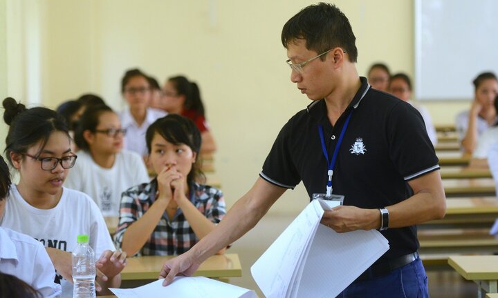 Đề thi thử môn Toán THPT Quốc gia 2018 tại Bắc Giang