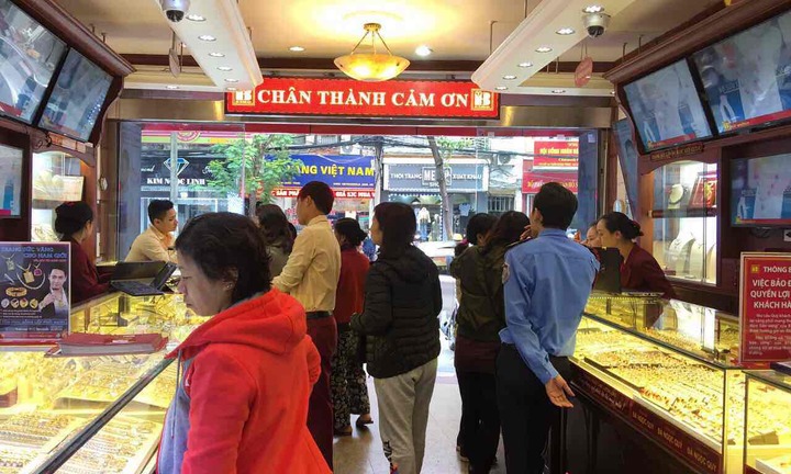 Giá vàng hôm nay 29/11: Tên lửa Triều Tiên khai hỏa, giá vàng tăng vọt