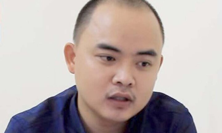 Cán bộ ngân hàng lái ô tô tông 4 cha con, xoá dấu vết trốn tội