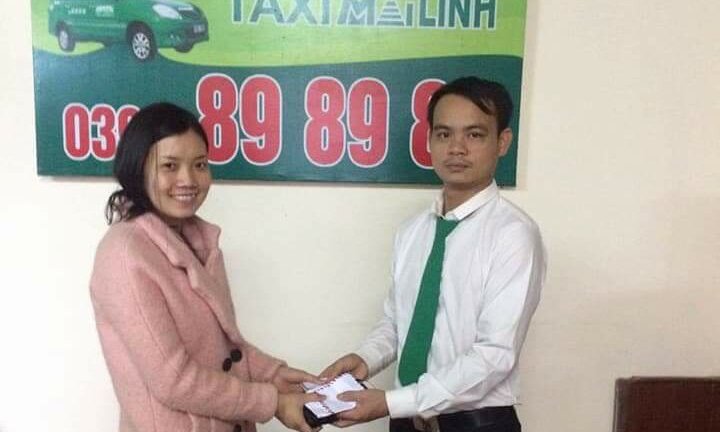 Tài xế taxi Mai Linh trả lại khách 19 chỉ vàng bỏ quên