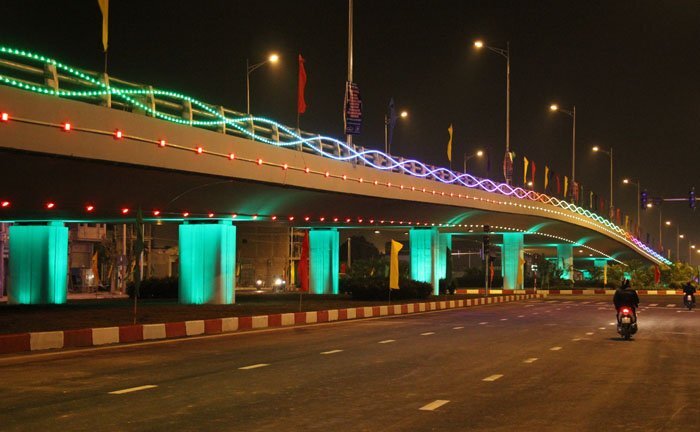 Cận cảnh cầu vượt gần nghìn tỷ ở 'ngã ba tử thần' tại Hải Phòng