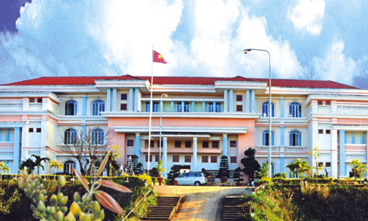 Sở GD-ĐT Đắk Nông chi sai nhiều tỷ đồng: 'Lỗi do đọc văn bản chưa kỹ'