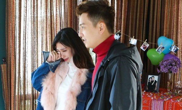 Yêu nhau nhiều năm, Ngô Kiến Huy khiến Khổng Tú Quỳnh bật khóc vì làm điều này