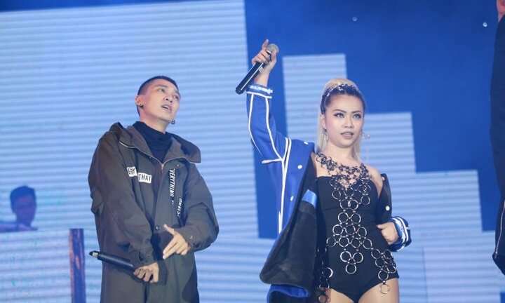 Tronie – MiA tình tứ, trình diễn cực sung trên sân khấu