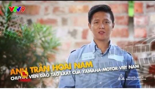 Bố đẻ bạo hành con trai dã man từng làm hướng dẫn lái xe an toàn trên truyền hình