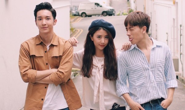 Quỳnh Anh Shyn không lấy cát-xê khi đóng MV cho Monstar