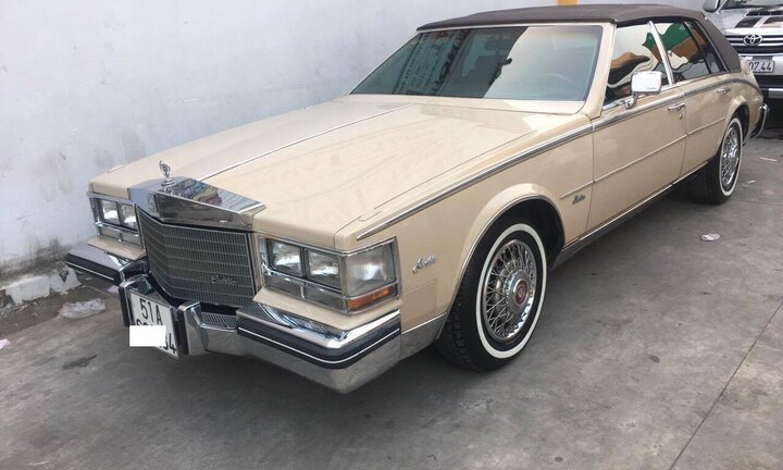 Chiêm ngưỡng mẫu ô tô Cadillac đời 1984 rao bán tới 1,5 tỷ đồng ở TP.HCM
