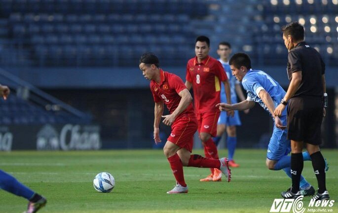 HLV Lê Thụy Hải: 'Công Phượng, Văn Thanh đã là cái gì đặc biệt đâu!'