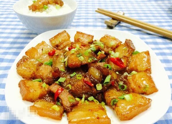 Cách làm cua đồng rang lá lốt, thịt ba chỉ rang mắm tép