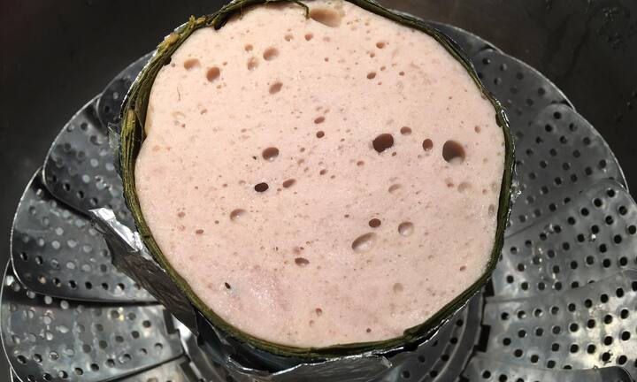 Học ngay cách làm giò lụa đúng chuẩn không hàn the của mẹ bỉm sữa dịp Tết