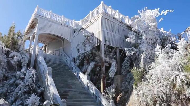 Hướng dẫn trải nghiệm mùa đông châu Âu trên đỉnh Fansipan