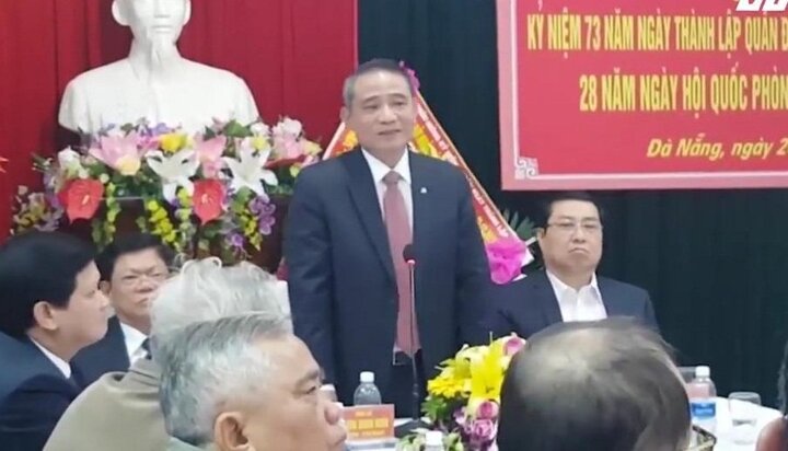 Video: Bí thư Đà Nẵng trả lời tướng nghỉ hưu về Vũ 'nhôm', Út 'trọc'