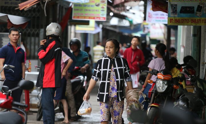 Bão số 16 suy yếu, dân miền Tây sơ tán lục tục trở về nhà