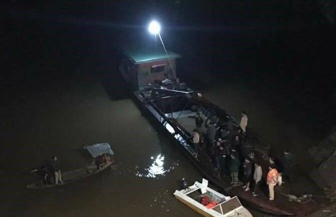 Ô tô lao xuống sông, 2 cán bộ Bệnh viện Yên Bái thiệt mạng: Tin mới nhất