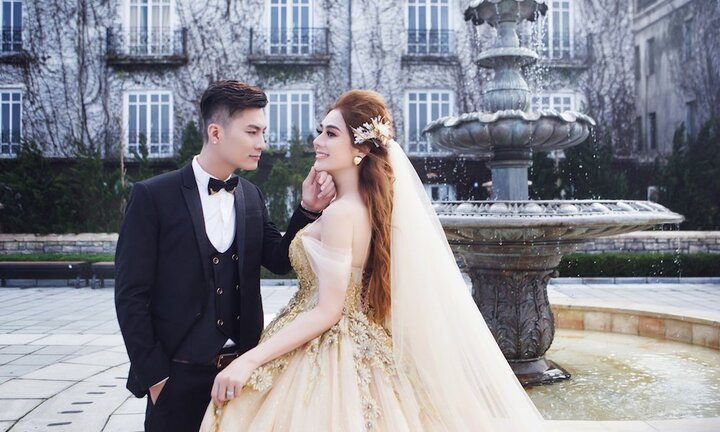 Lâm Khánh Chi khoe nhan sắc rạng ngời bên ông xã điển trai