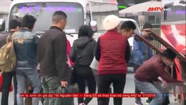 Cảnh giác nạn trộm cắp, cướp giật ở bến xe dịp nghỉ Tết Dương lịch