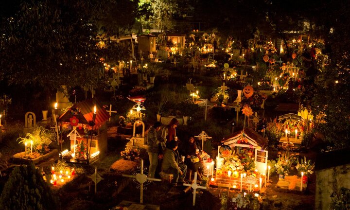 Những phong tục đón năm mới kỳ quặc nhất thế giới