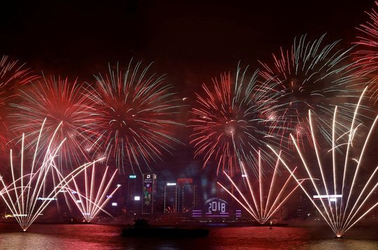 Video: Người Triều Tiên và các nước châu Á rộn ràng đón mừng năm mới