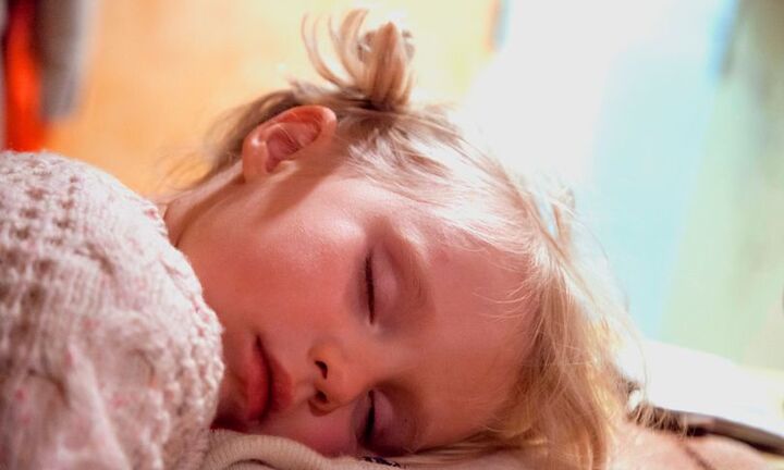 Ngủ trưa nhiều khiến trẻ em chậm phát triển