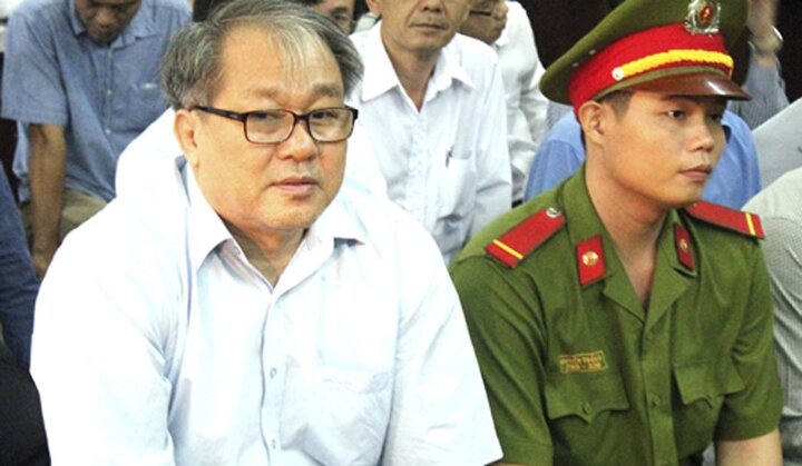 70 luật sư bào chữa trong phiên toà xét xử Phạm Công Danh, Trầm Bê