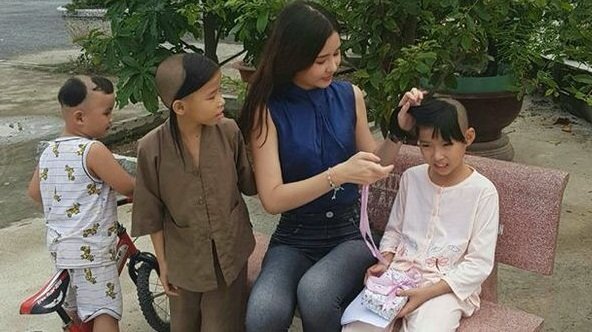 Sau 2 tháng đăng quang Hoa hậu Đại dương, Ngân Anh làm được gì?