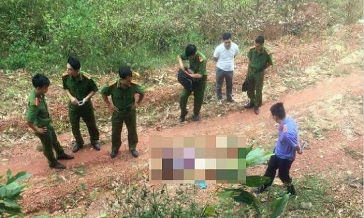 Đang sửa máy bơm, 2 nam thanh niên bị điện giật chết